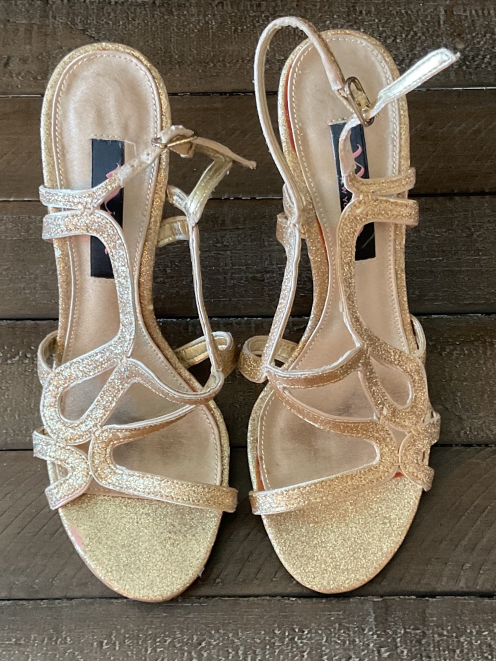 🤩 Nina New York Gold Sparkling Shoes - size 6.5